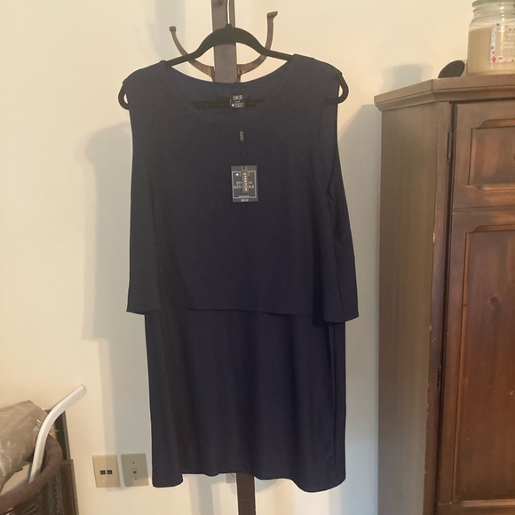 Sleeveless Navy Dress by DKR - Picture 2 of 7